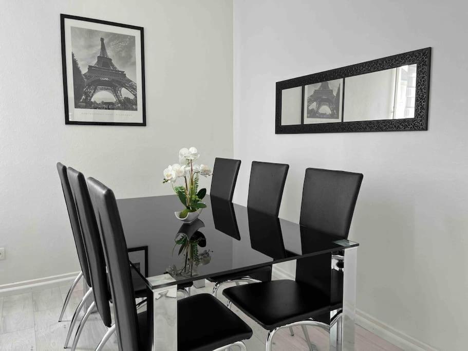 Appartement Des 3 Pays. 2 Mn De Bale+ Free Parking Saint-Louis  Luaran gambar